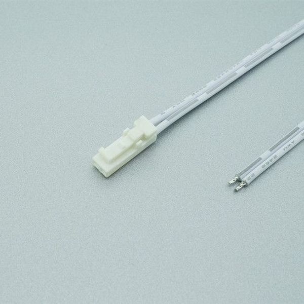 Câble MIKRO2-I (détrompeur inversé) blanc 24V/3A