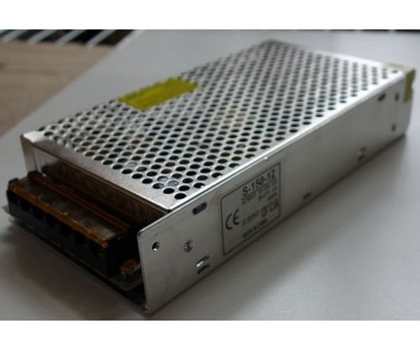 Transformateur 12V 150W